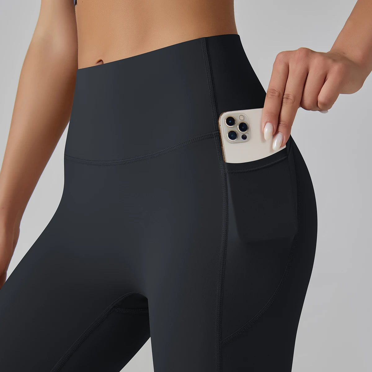 Women’s Sports Leggings – High Waist & Pockets